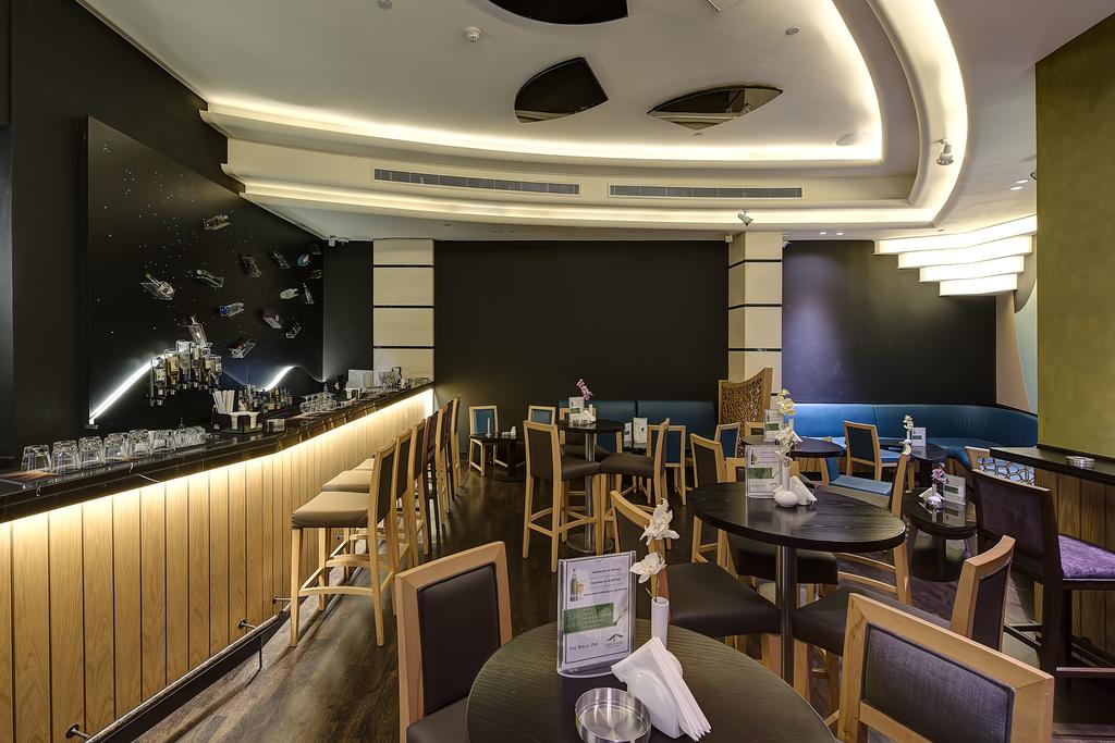Raintree Rolla Hotel