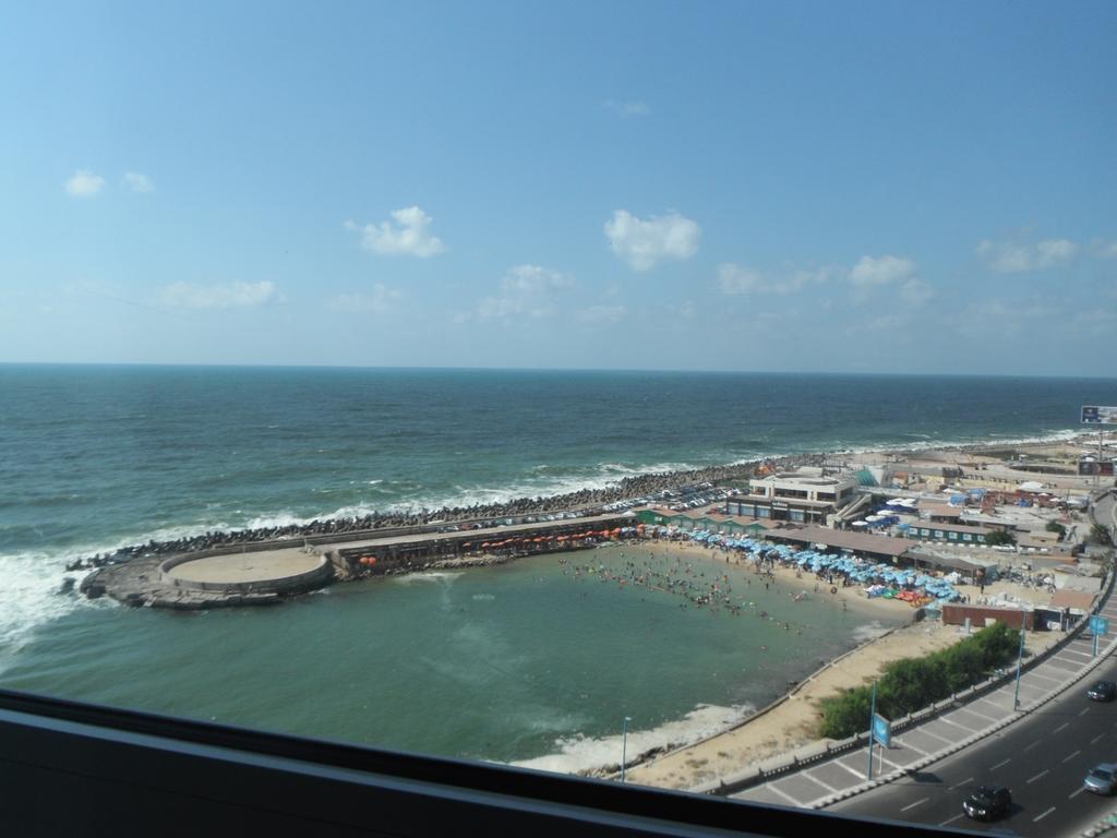 Eatabe Alexandria Hotel