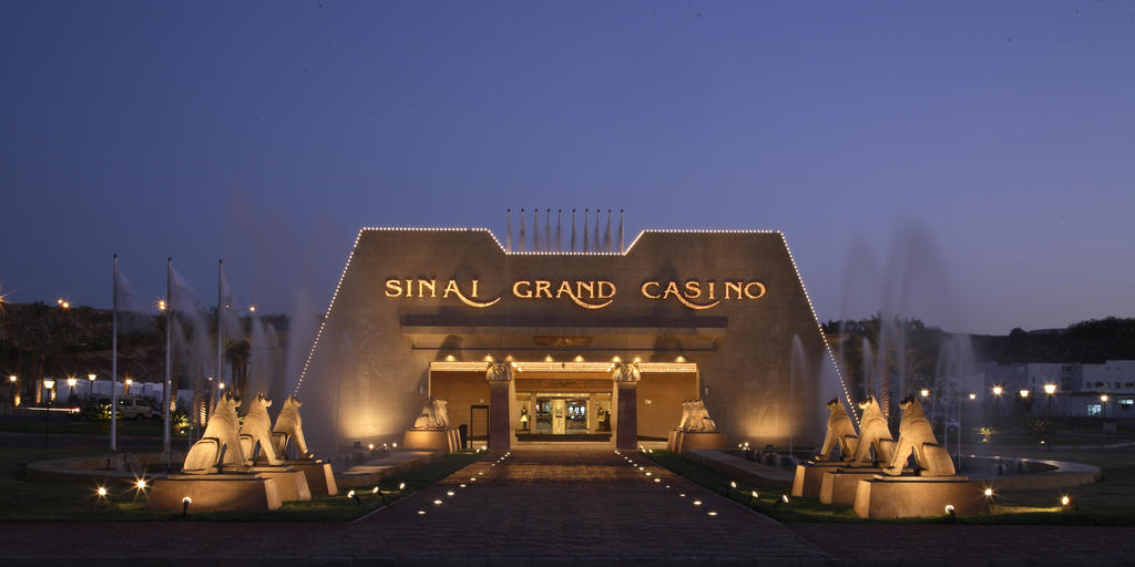 Royal Holiday Beach Resort & Casino (Ex Sonesta Beach)