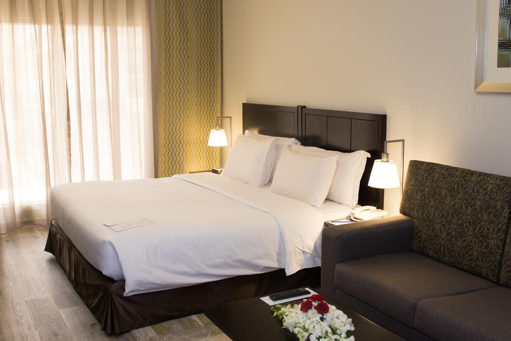 Savoy Crest Hotel Apartment