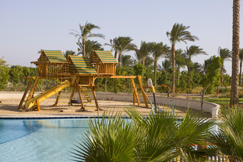 Steigenberger Al Dau Beach Hotel
