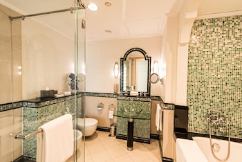 Habtoor Grand Resort, Autograph Collection