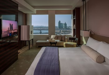 InterContinental Dubai Festival City