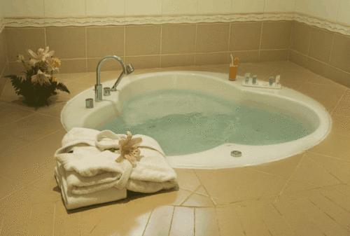 Avari Al Barsha Apartment Hotel