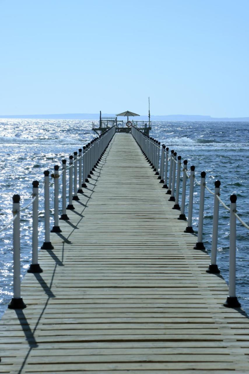 Charmillion Sea Life Resort