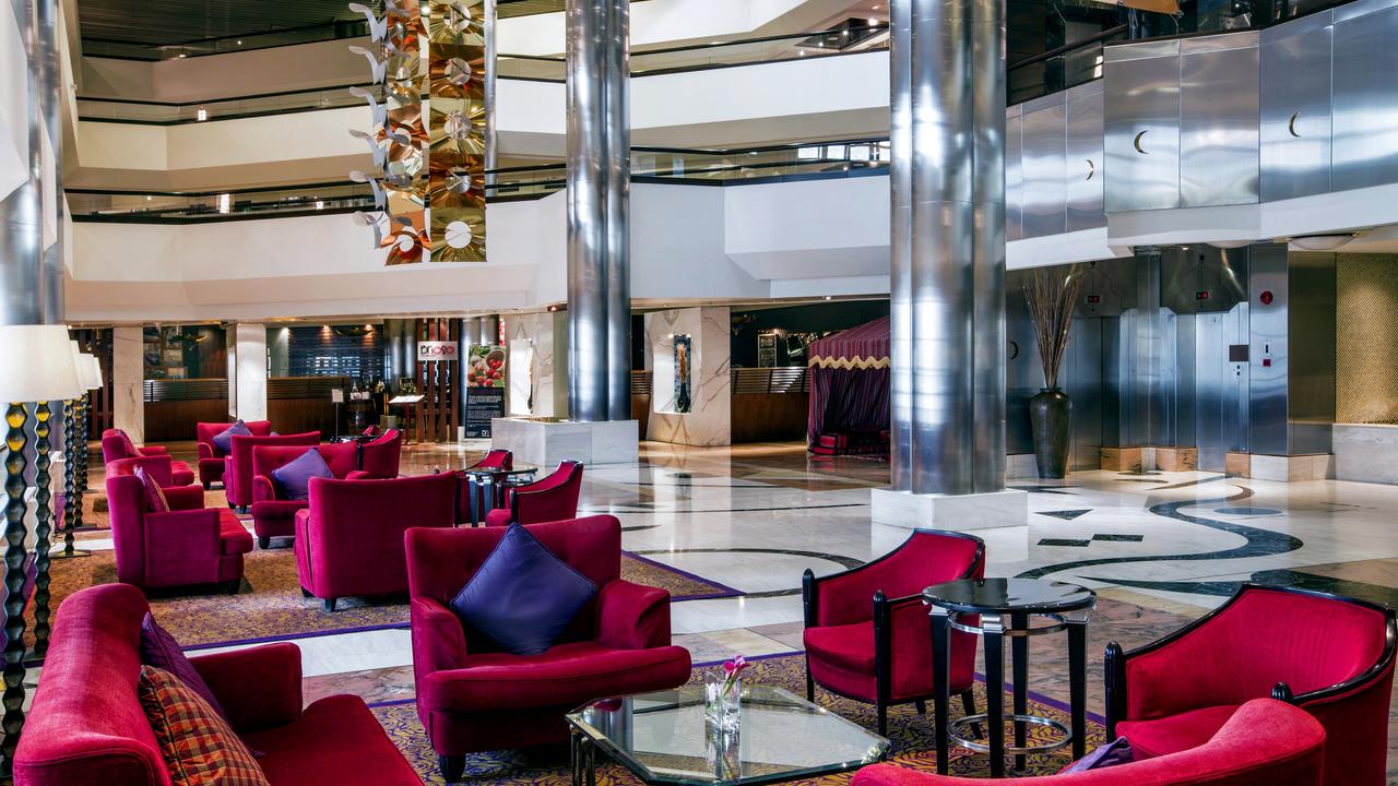 Crowne Plaza Dubai - Deira