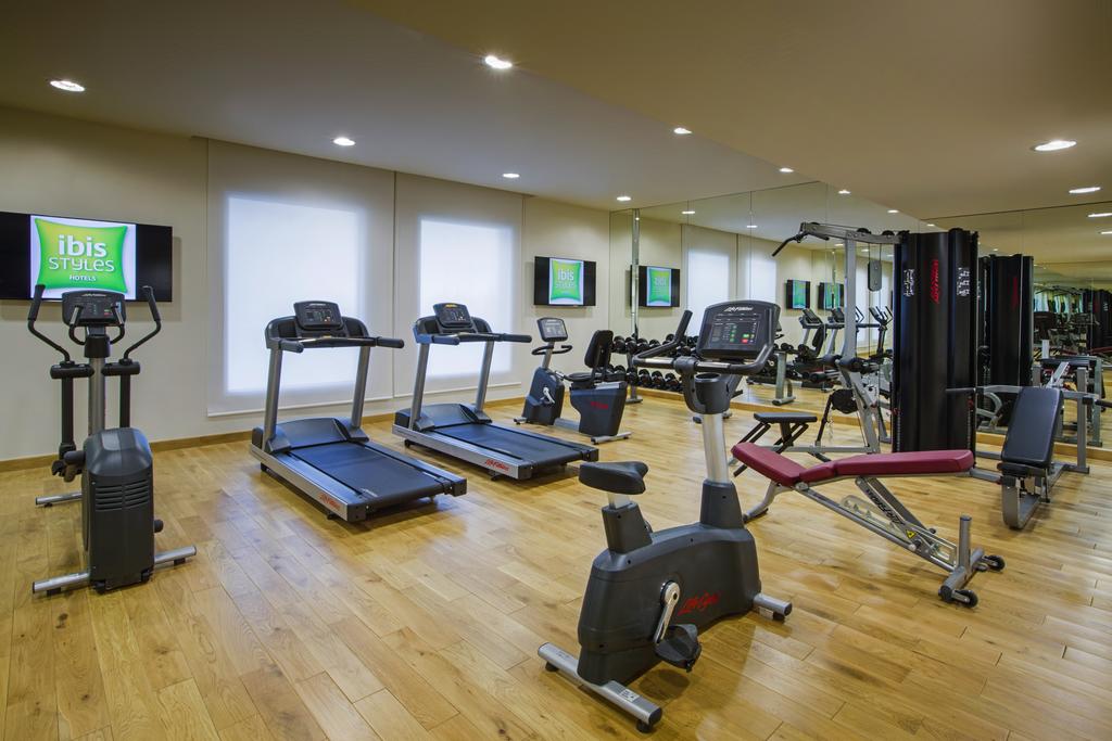 Hotel Ibis Styles Dragon Mart Dubai
