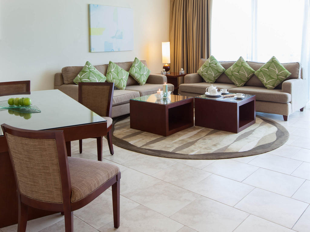 Hotel Oasis Beach Tower Serviced