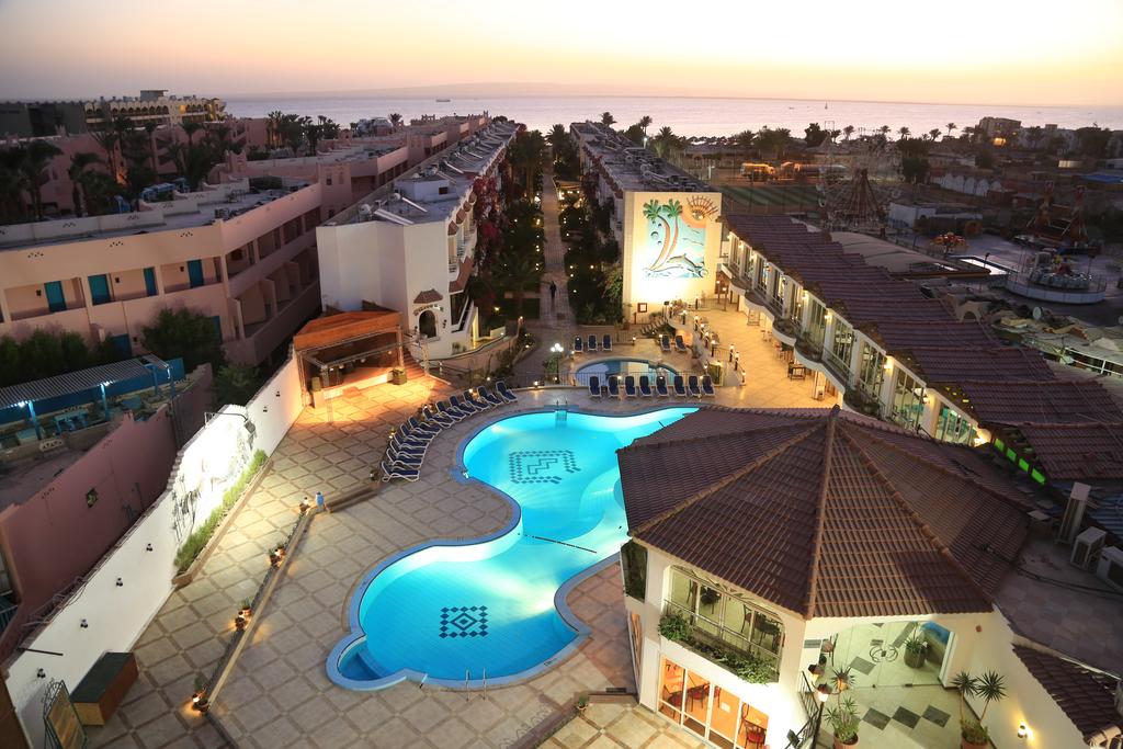 MinaMark Beach Resort
