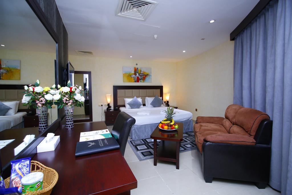 Royal Falcon Hotel