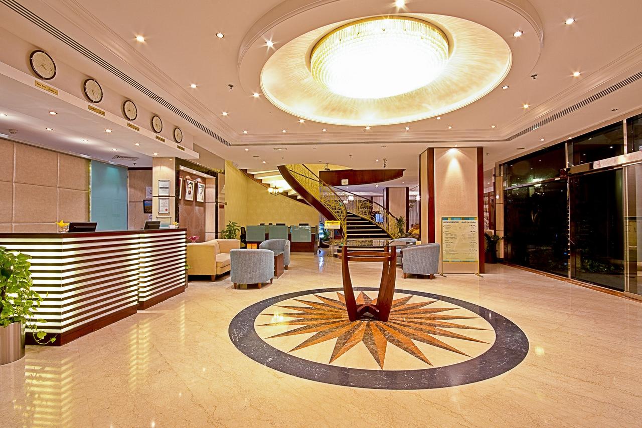 Summit Hotel