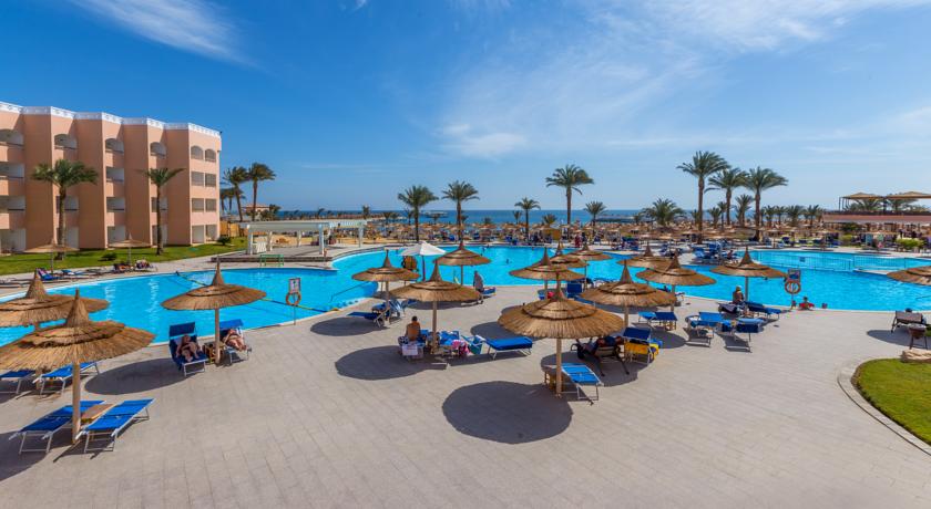 Beach Albatros Resort