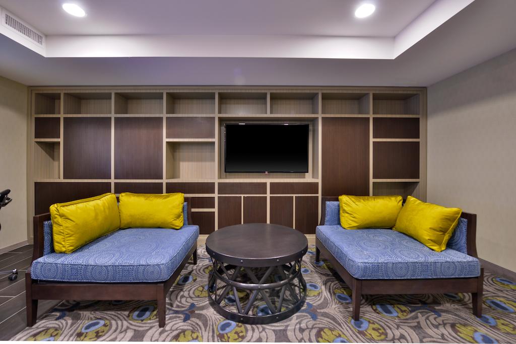 Holiday Inn New York JFK Airport