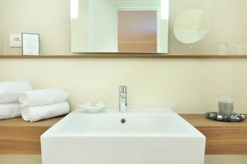 Hôtel Axel Opéra by HappyCulture™