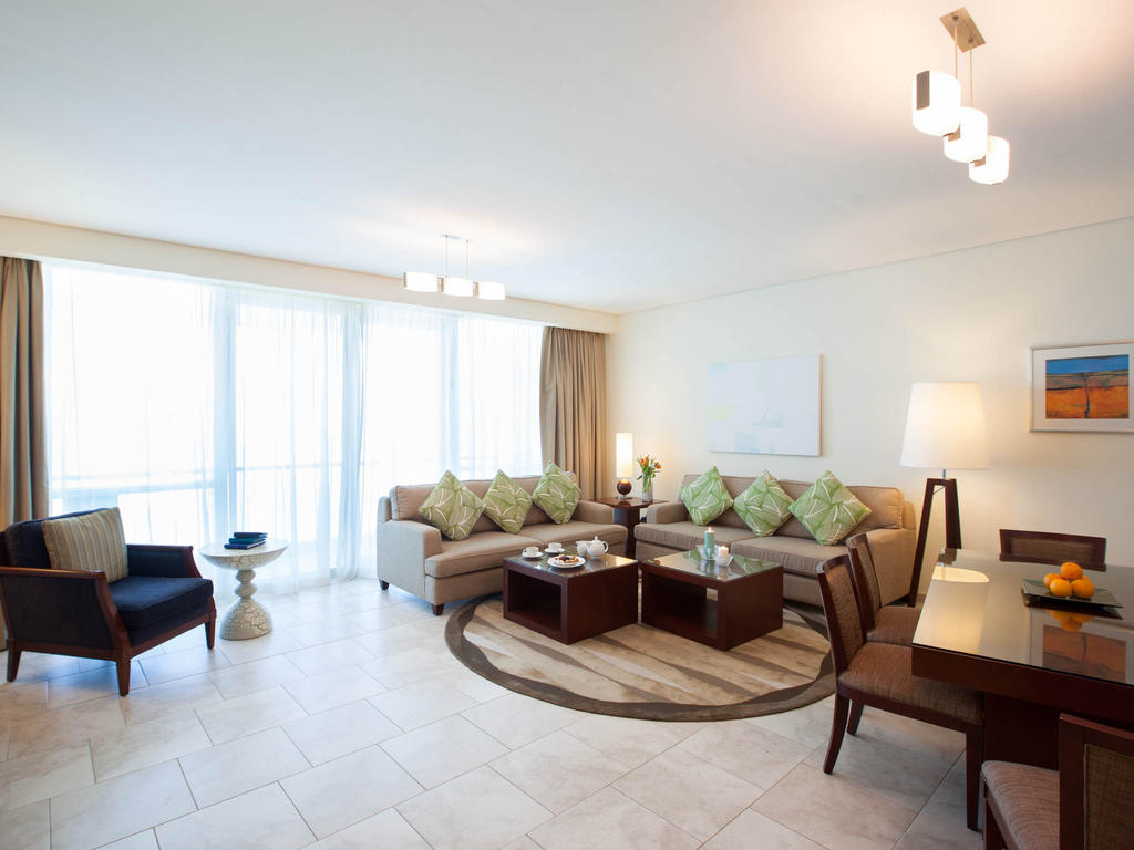 Hotel Oasis Beach Tower Serviced