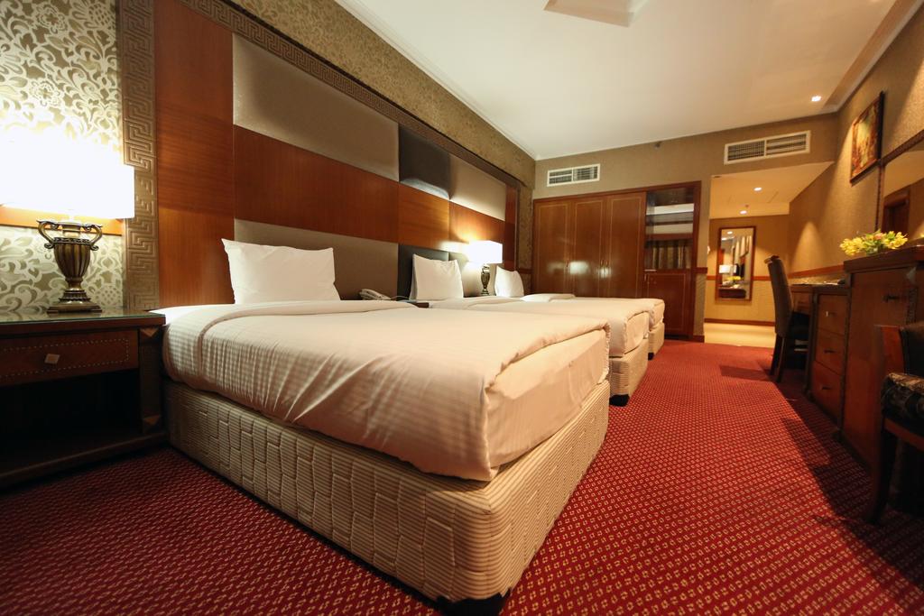 Delmon Hotel