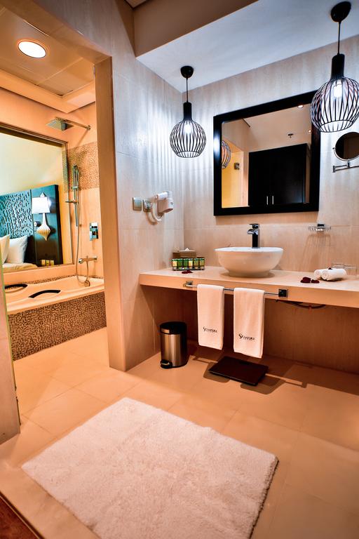 Signature Hotel