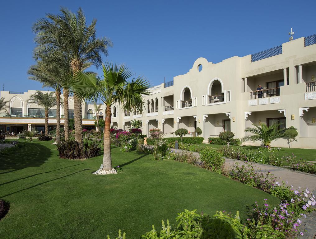 SUNRISE Grand Select Arabian Beach Resort