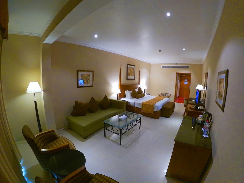 The Country Club Hotel