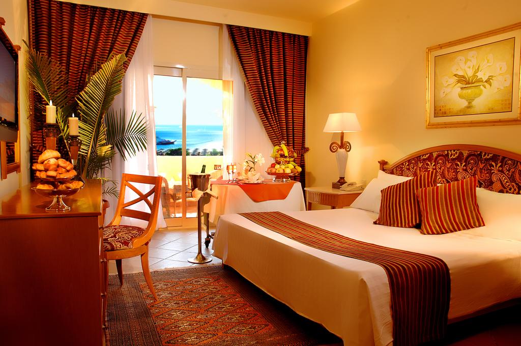 Tia Heights Makadi Bay Hotel