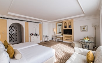 Habtoor Grand Resort, Autograph Collection