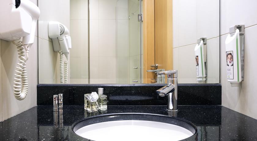 Ibis Deira City Centre
