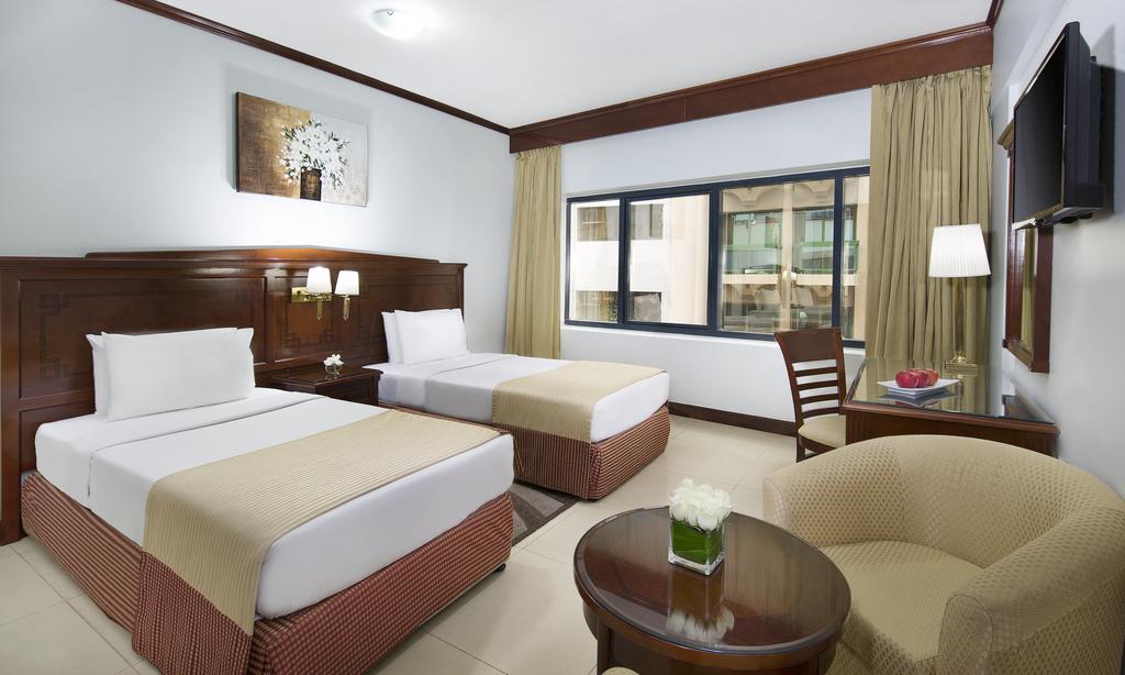 Admiral Plaza Hotel
