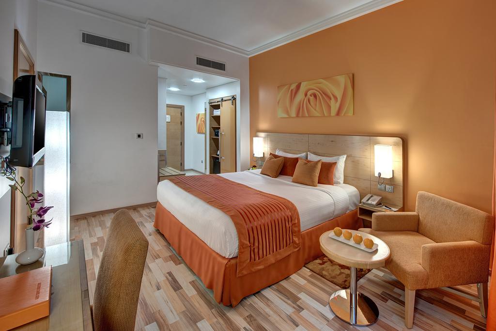 Al Khoory Executive Hotel, Al Wasl
