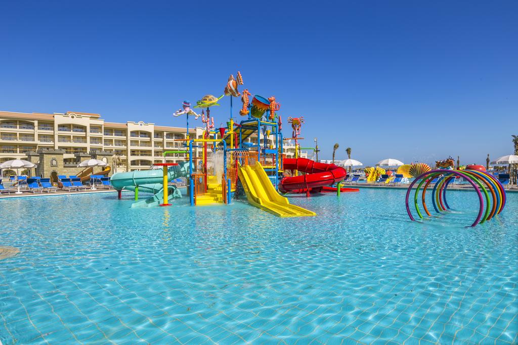 Albatros White Beach (Families and Couples Only)