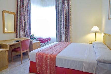 Avari Al Barsha Apartment Hotel