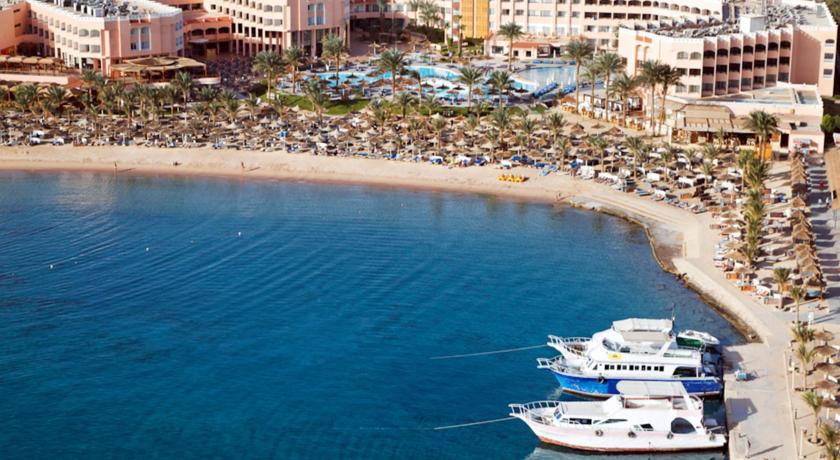 Beach Albatros Resort