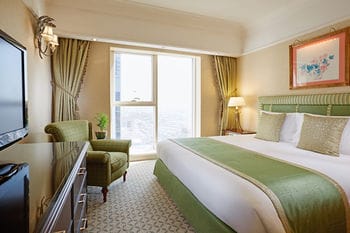 Crowne Plaza Dubai