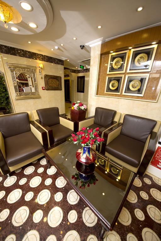 Grand Sina Hotel