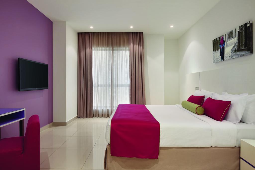Ramada Hotel and Suites by Wyndham Dubai JBR