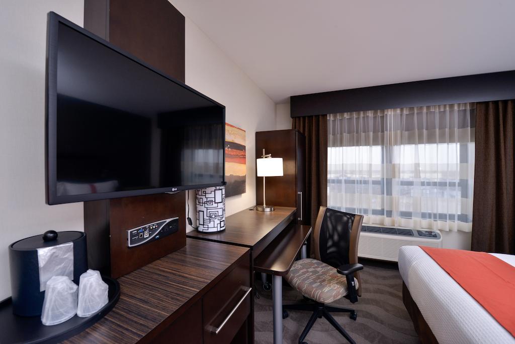 Holiday Inn New York JFK Airport