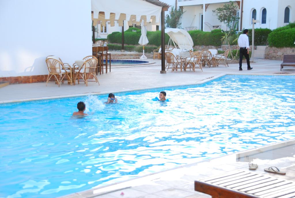 Logaina Sharm Resort
