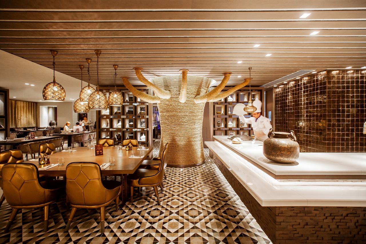 Radisson Blu Hotel, Dubai Deira Creek