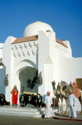 Royal Holiday Beach Resort & Casino (Ex Sonesta Beach)
