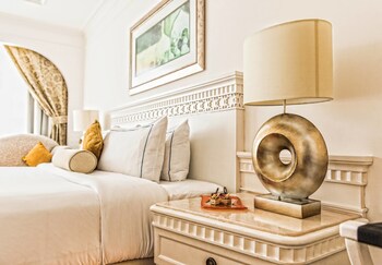 Habtoor Grand Resort, Autograph Collection