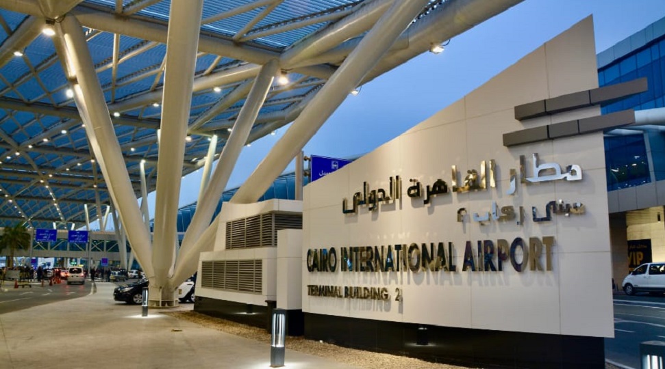 وزير الطيران: نستهدف التوسع في منظومة البوابات الإلكترونية بالمطارات بالتنسيق مع وزارة الداخلية