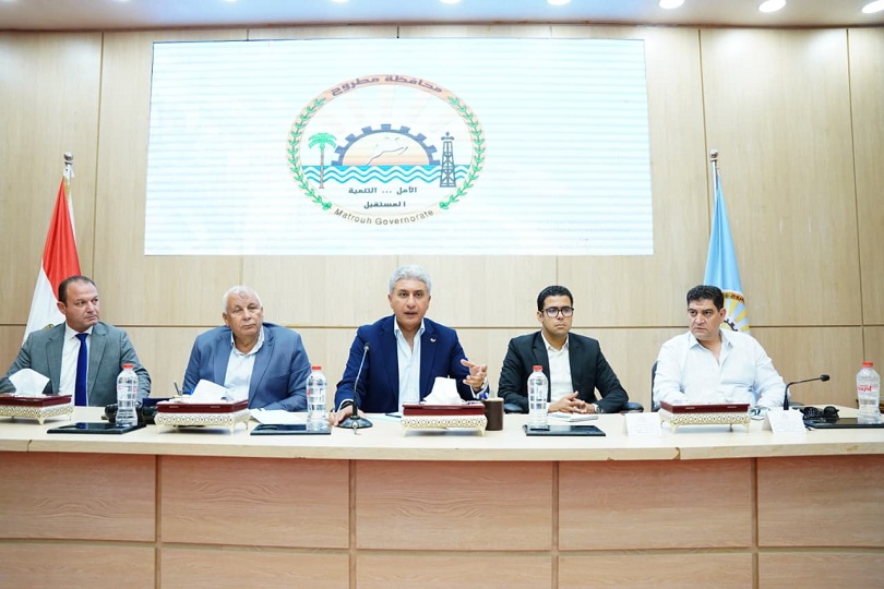 فتحي في أول لقاء مع مستثمري مطروح: مصر حققت زيادة 5% في عدد السائحين منذ بداية 2026