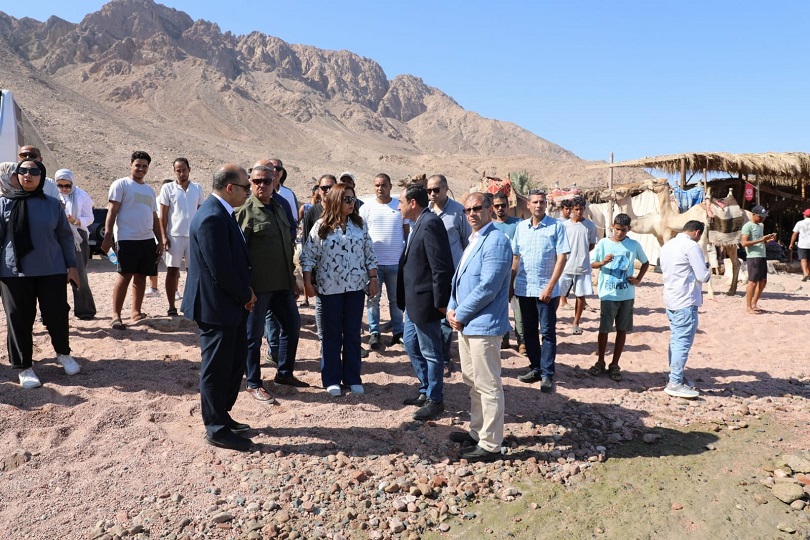وزيرة التنمية المحلية توجه بتطوير منطقتي اللاجونا والثري بولز بدهب وتعزيز الاستثمار في السياحة البيئية.. تفاصيل