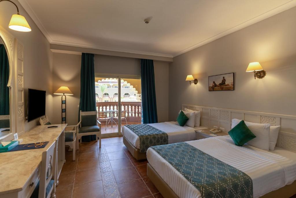 Hurghada trips - Sentido Mamlouk Palace Resort