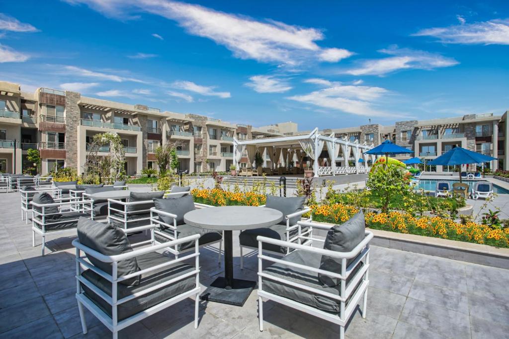 Ain Sokhna Trips - Elite Residence & Aqua Park