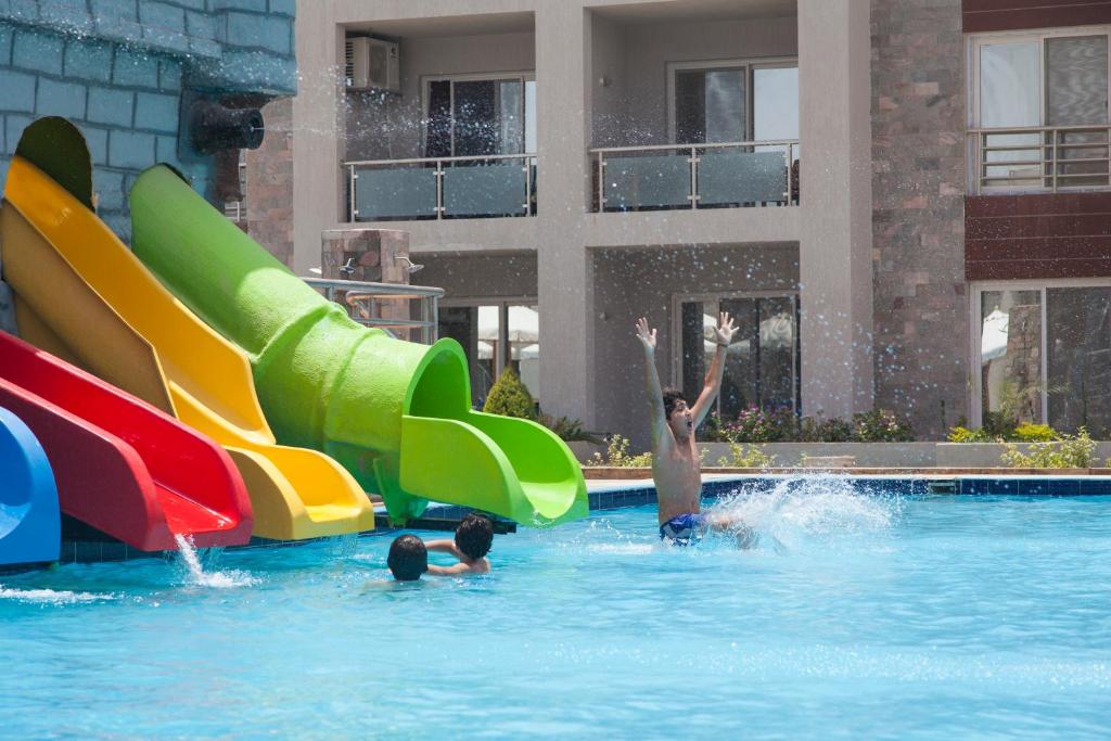 Ain Sokhna Trips - Elite Residence & Aqua Park