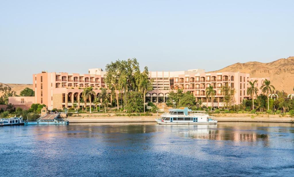 Pyramisa Isis Island Aswan Resort & Spa