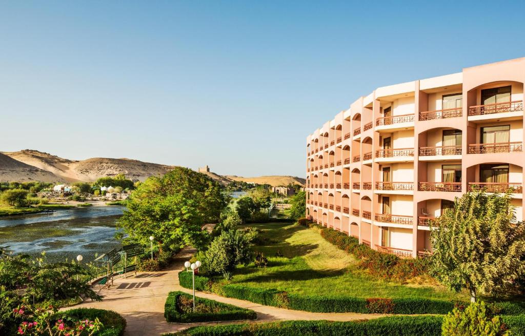 Pyramisa Isis Island Aswan Resort & Spa