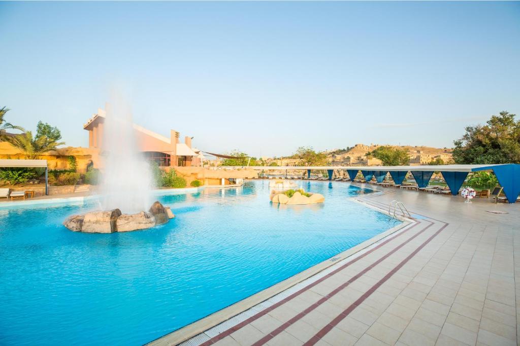 Pyramisa Isis Island Aswan Resort & Spa