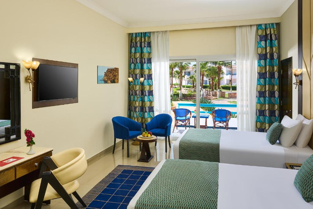 Sharm El Sheikh trips - Dreams Beach Resort