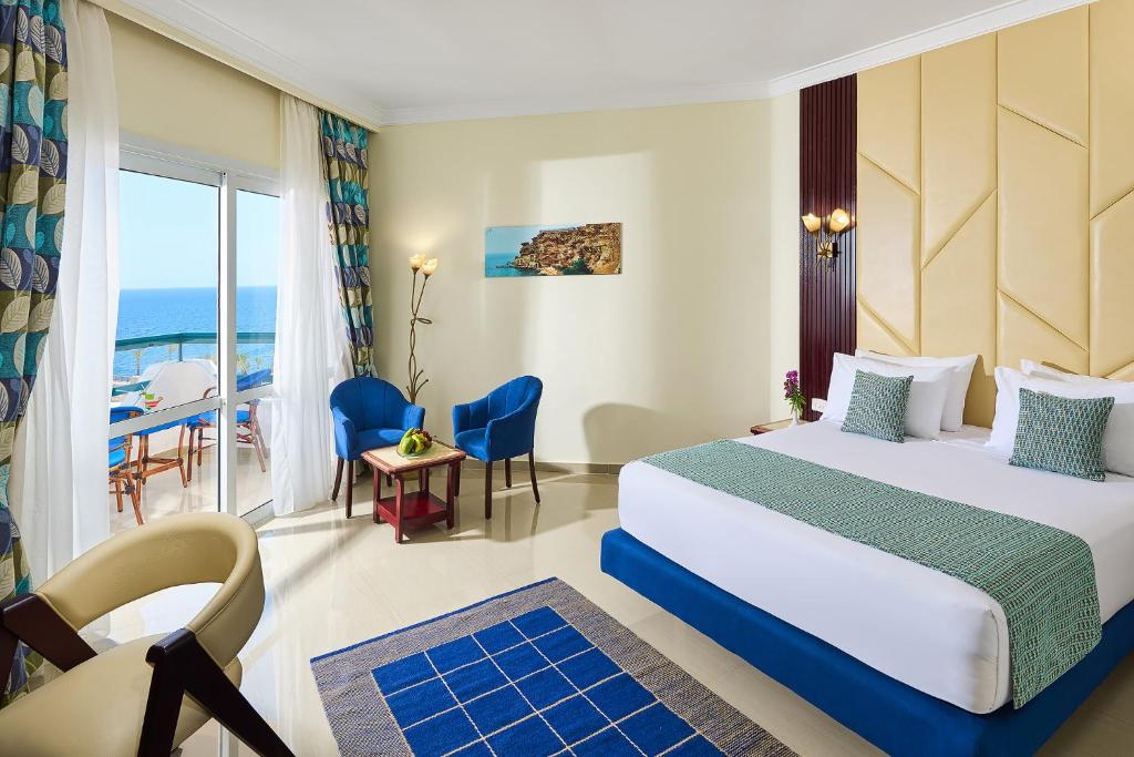 Sharm El Sheikh trips - Dreams Beach Resort